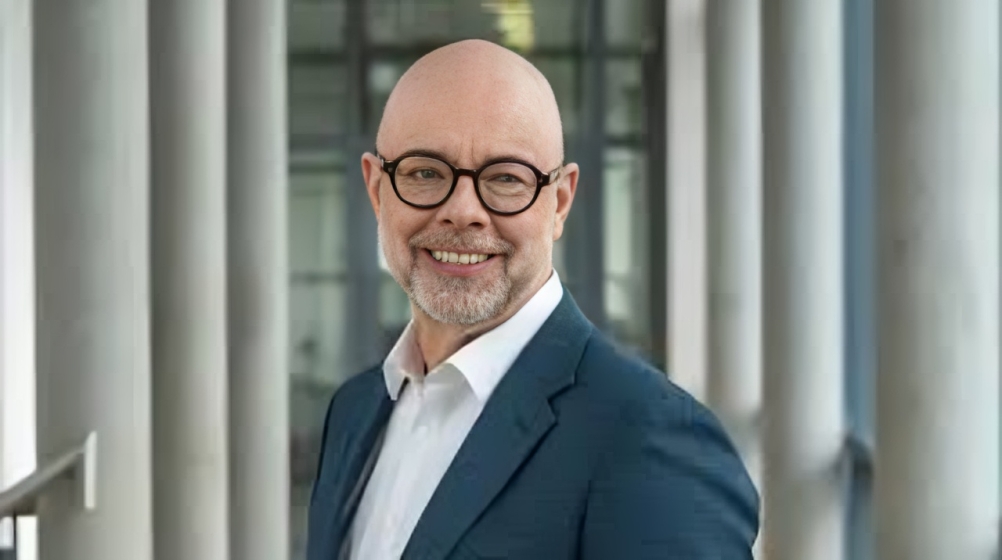 Streitkräfte und Strategien